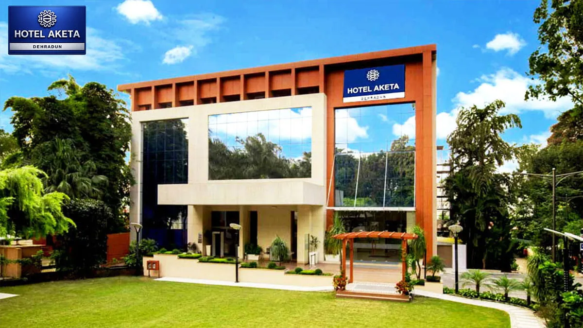 Exterior view of Hotel Aketa showcasing modern luxury in Dehradun